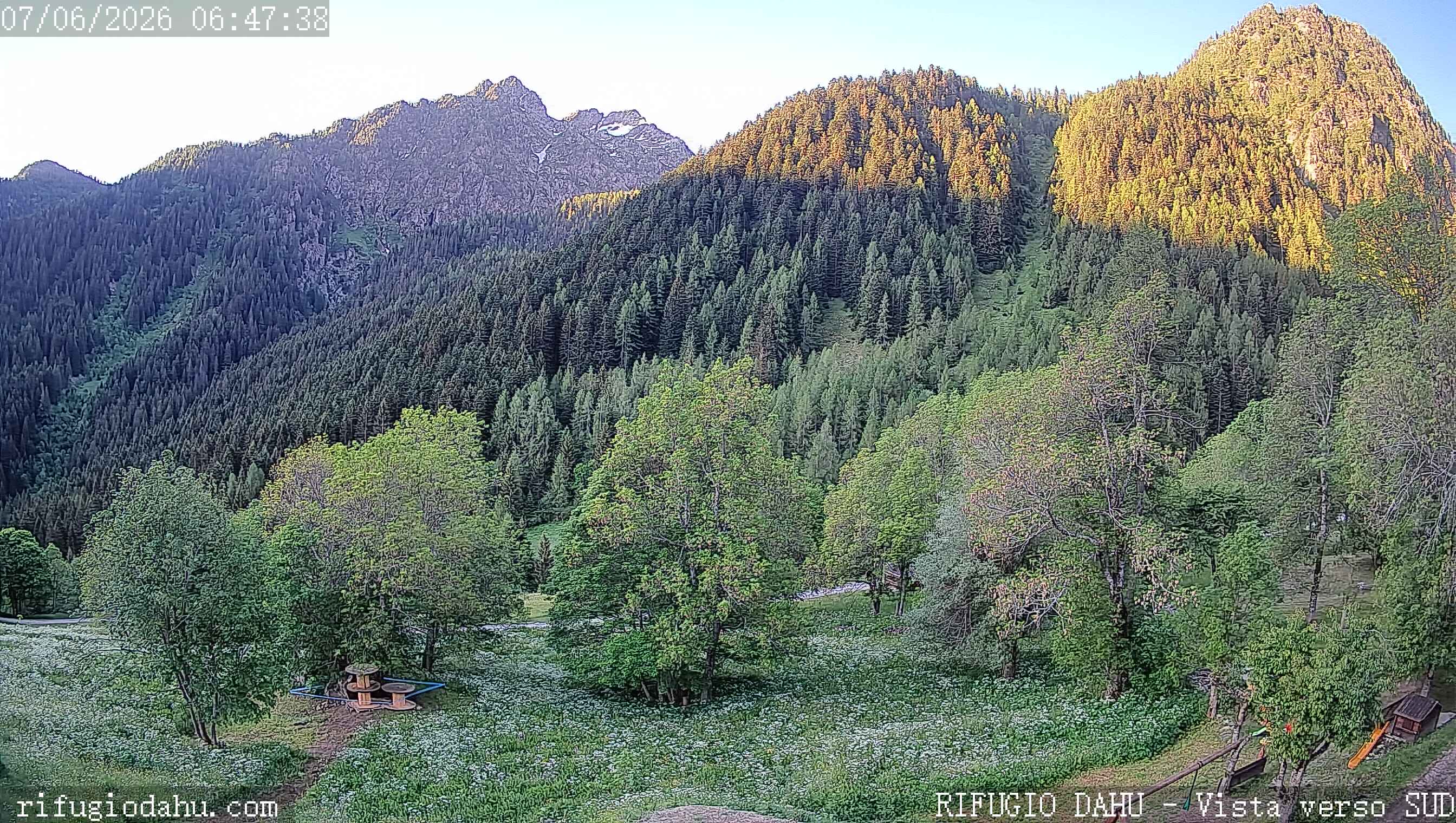 immagine della webcam nei dintorni di Valdieri: webcam Bagni di Vinadio