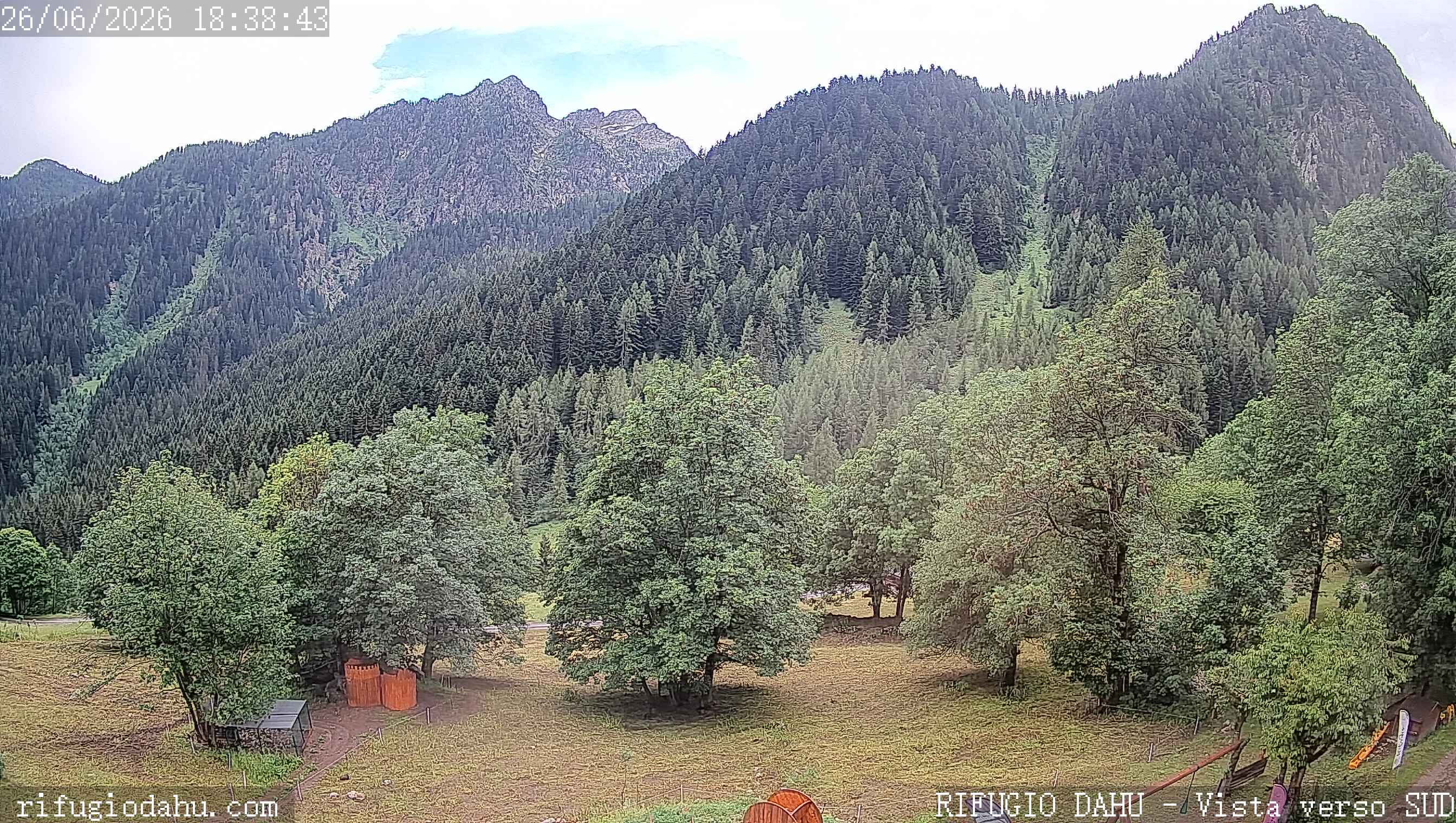 immagine della webcam nei dintorni di Entracque: webcam Bagni di Vinadio
