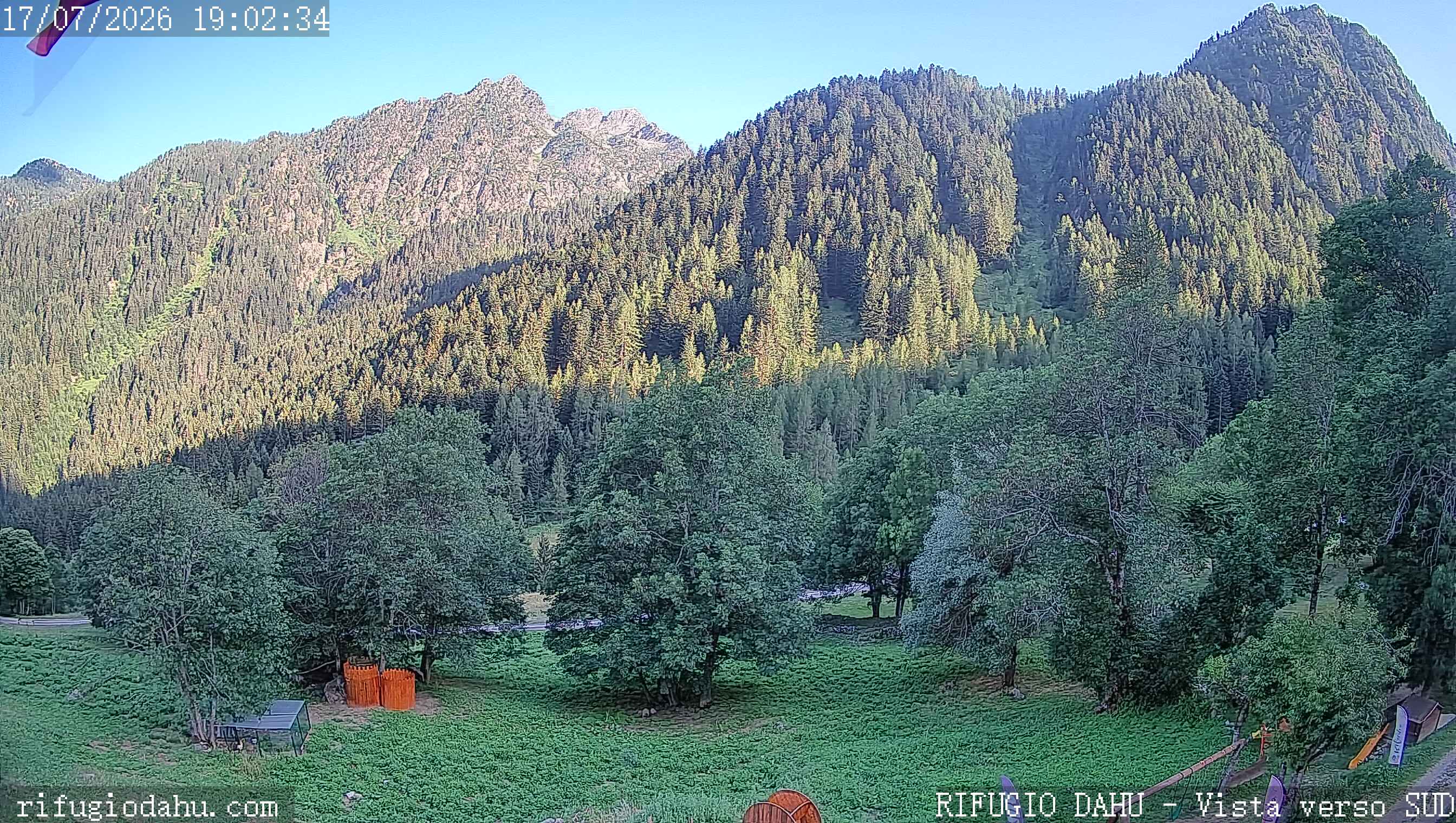 immagine della webcam nei dintorni di Marmora: webcam Bagni di Vinadio